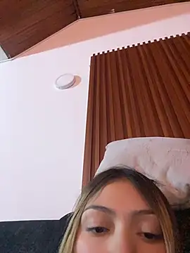thalia_ec Live Chatraum