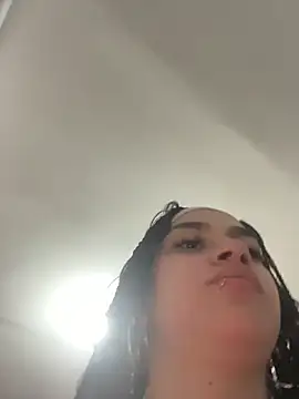 lia_ec's Live Chat Room