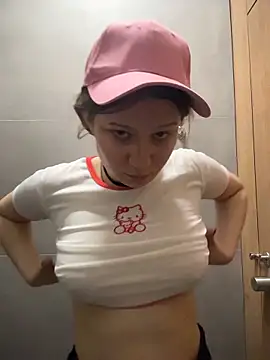 חדר צ'אט בשידור חי של lilimip