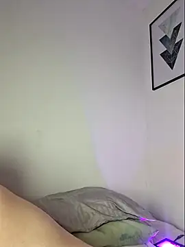Phòng Chat Trực Tiếp Nicolevega1