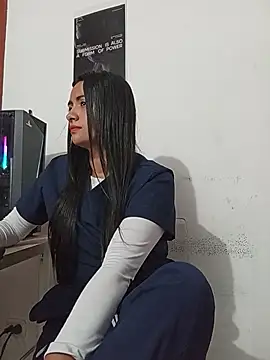 DaniellaGiraldo чат на живо