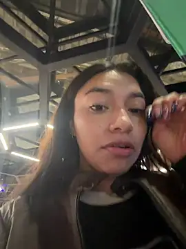 Chat soba uživo modela CocoaGigiMuse