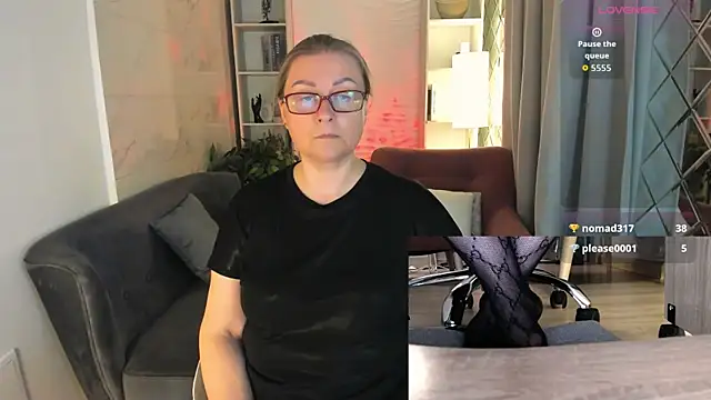 Sala de chat en directo de Alexandra_Kind