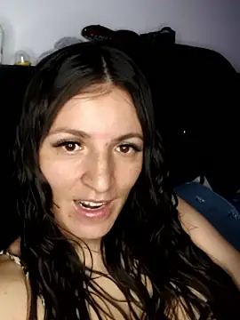 Pokój czatu na żywo – tina_sussy