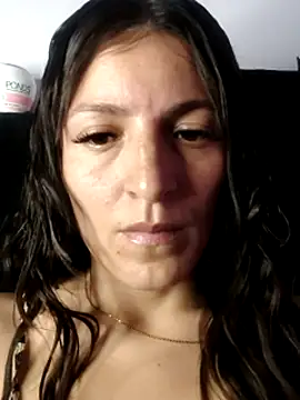 Sala de chat en directo de tina_sussy