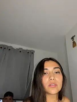 غرفة دردشة Chloe_Candy_ المباشرة