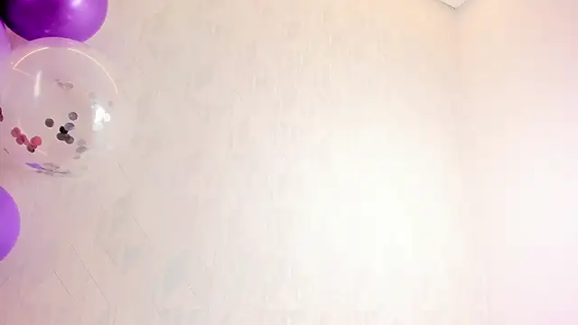 imnikaa_'s Live Chat Room