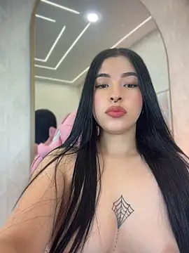 imnikaa_: απευθείας συνομιλία ΧΧΧ