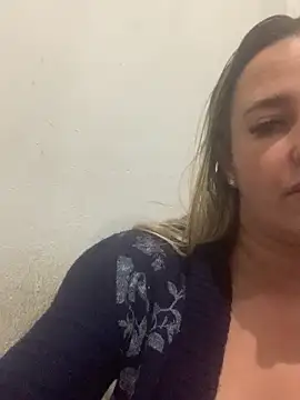 Živá chatovací místnost lolitaloira2