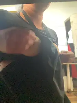 Chat soba uživo modela lolitaloira2