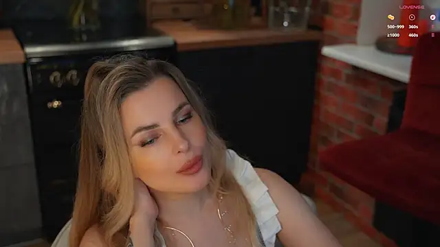 Lady--M élő chatszobája