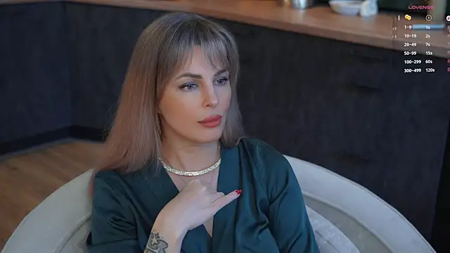 Lady--M Cameră chat live