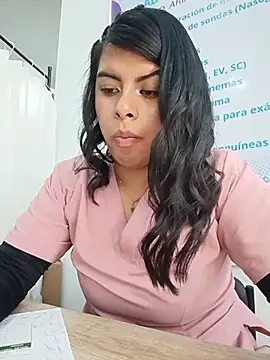 Chat soba uživo modela SOFIA-11_