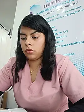 Phòng Chat Trực Tiếp SOFIA-11_
