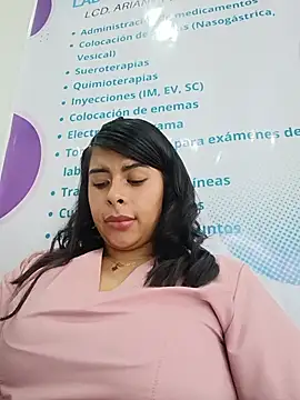 Chat ao vivo de SOFIA-11_