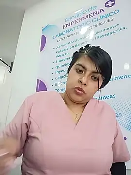 Chat ao vivo de SOFIA-11_