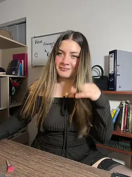 juanitablue – Naživo chatovacia miestnosť