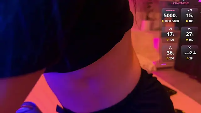 MyNaomi – live chatrum