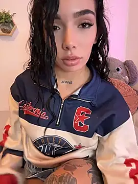 Chatroom en direct de milasantana_