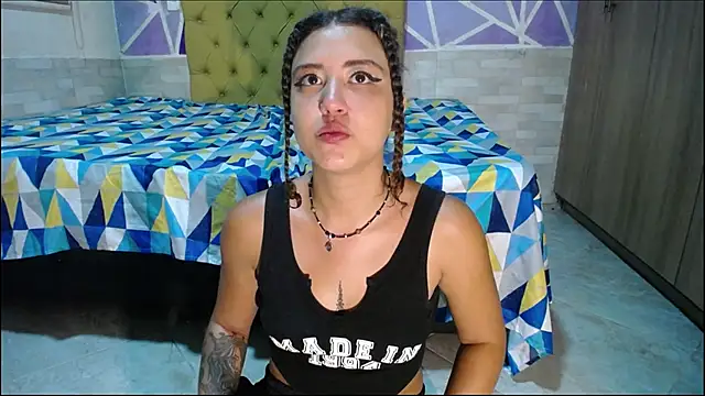 غرفة دردشة Hellen_maya المباشرة