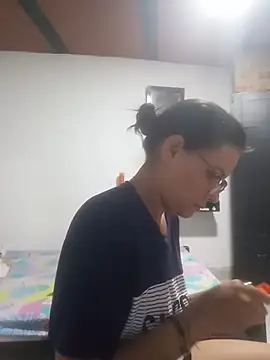 LunaArias লাইভ চ্যাট রুম