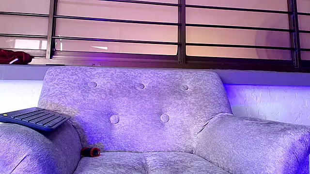 Pokój czatu na żywo – Emma_angel_04