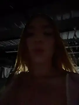 AngelAmberXXX Adlı Modelin Canlı Sohbet Odası