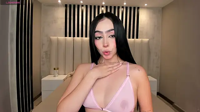 PaulineSanz – Naživo XXX chat