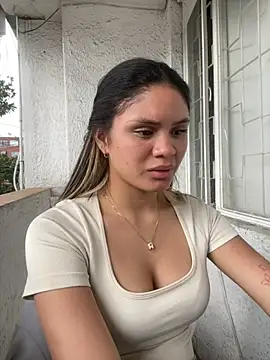 AuroraMoore_Pink Cameră chat live
