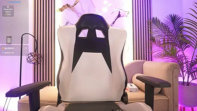 غرفة دردشة AlinaBennet_ المباشرة