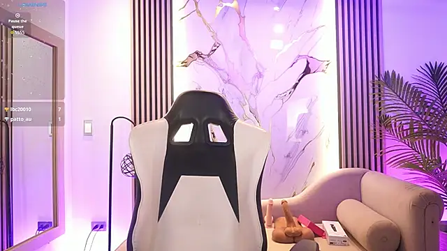 חדר צ'אט בשידור חי של AlinaBennet_