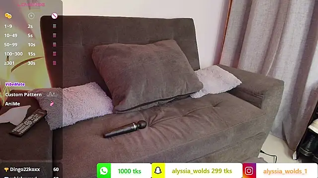 Alyssa_and_DAngelo élő chatszobája