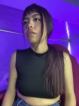kira_ec – Naživo XXX chat
