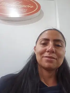Chat ao vivo de Scarrlet_Fox