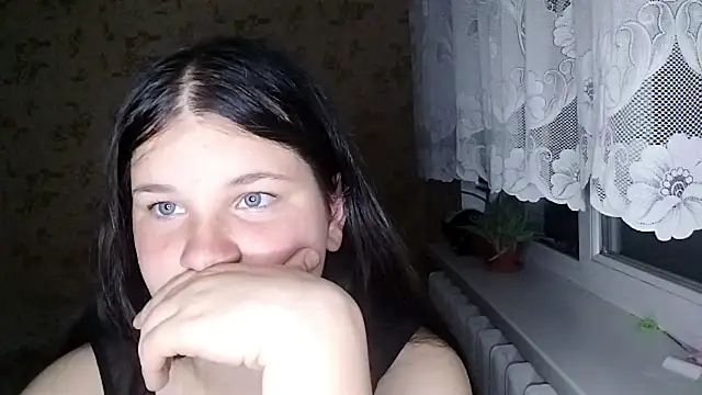 Živá chatovací místnost BeatriceMolands