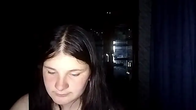 BeatriceMolands – Naživo chatovacia miestnosť