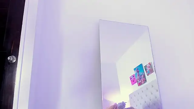 Chat soba uživo modela cailin_dione