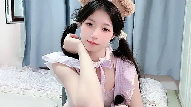 Živá chatovací místnost XiaoMei-iiiiii