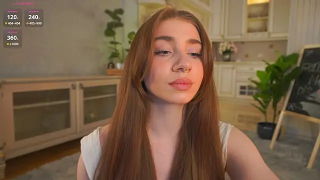WondaCoriaty Live Chatraum