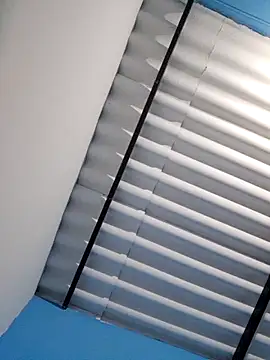 Samanta-42 Adlı Modelin Canlı Sohbet Odası