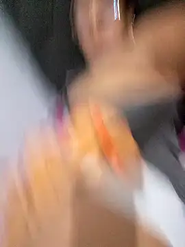 Samanta-42 Cameră chat live