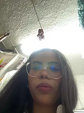 Susan_Voltaire Ruang Obrolan Langsung