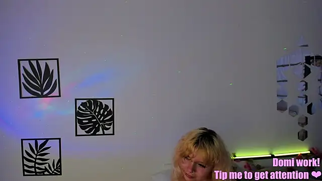 חדר צ'אט בשידור חי של Judi_Rush