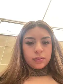 Im_Emily_ – live chatrum