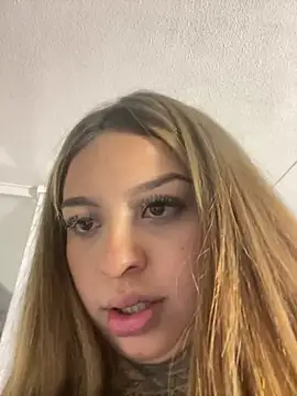 Bilik Sembang Langsung Im_Emily_