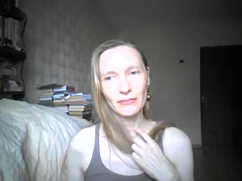 LunaBelle8 – live chatrum