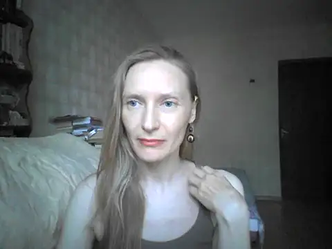 LunaBelle8n Live chat-huone