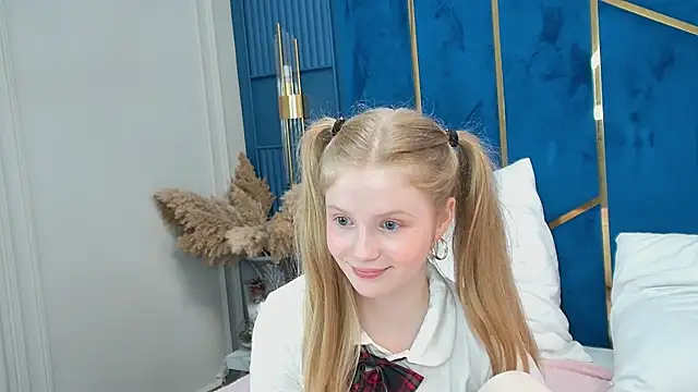 LilianHowardsのライブチャットルーム