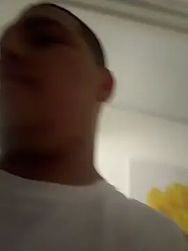 Patricio_02 Adlı Modelin Canlı Sohbet Odası