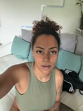 Chat ao vivo de SweetPetiteNoir